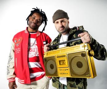 Skarra Mucci & Manudigital